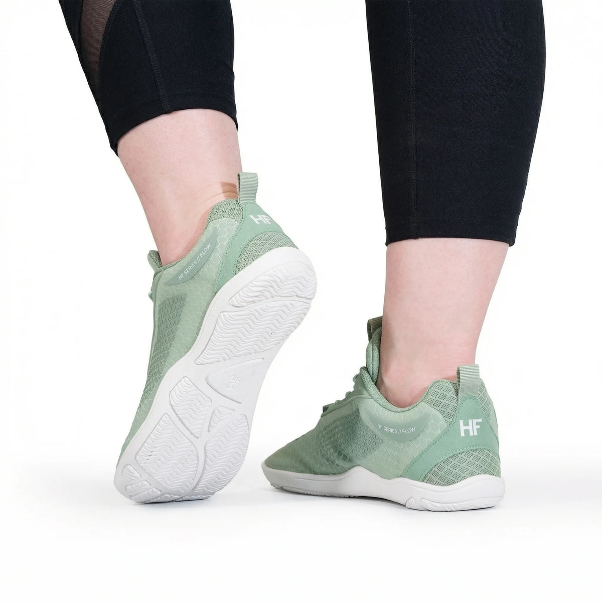 HF Flow – Minimalistic Shoes for Foot, Knee & Back Pain